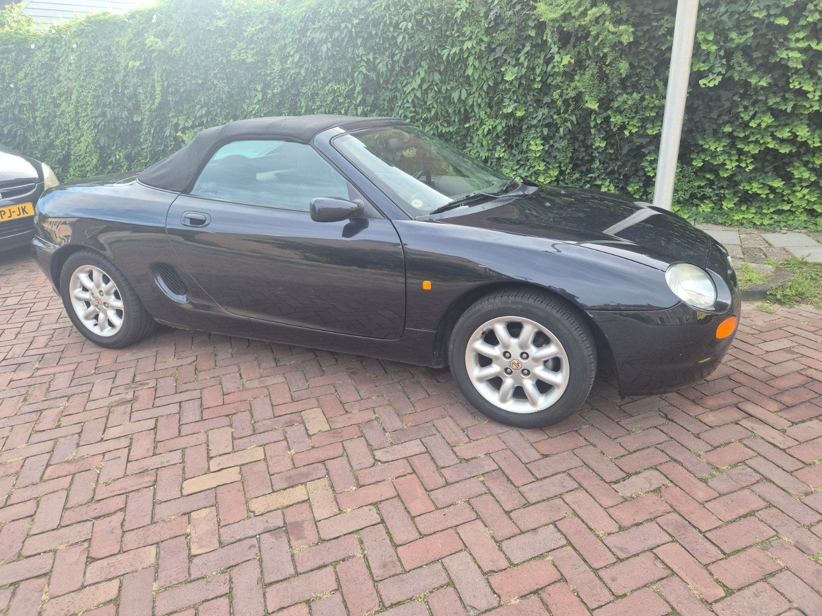 MG F MGF 2000 Blauw, Auto's, Cabriolet, Blauw, 1796 cc, 1035 kg