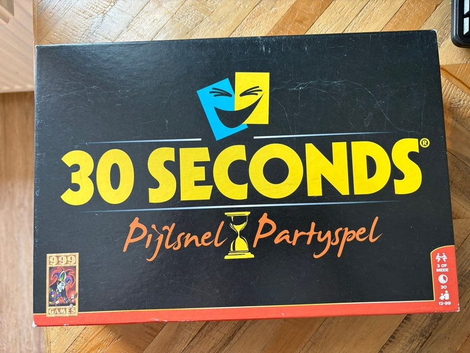 30 Seconds Pijlsnel Partyspel, Drie of vier spelers, Ophalen, Gebruikt