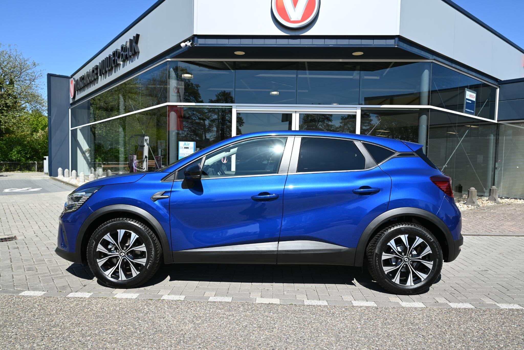 Renault Captur 1.6 E-Tech Hybrid 145 Zen Intens, Auto's, Stof, Gebruikt, 715 kg, Blauw