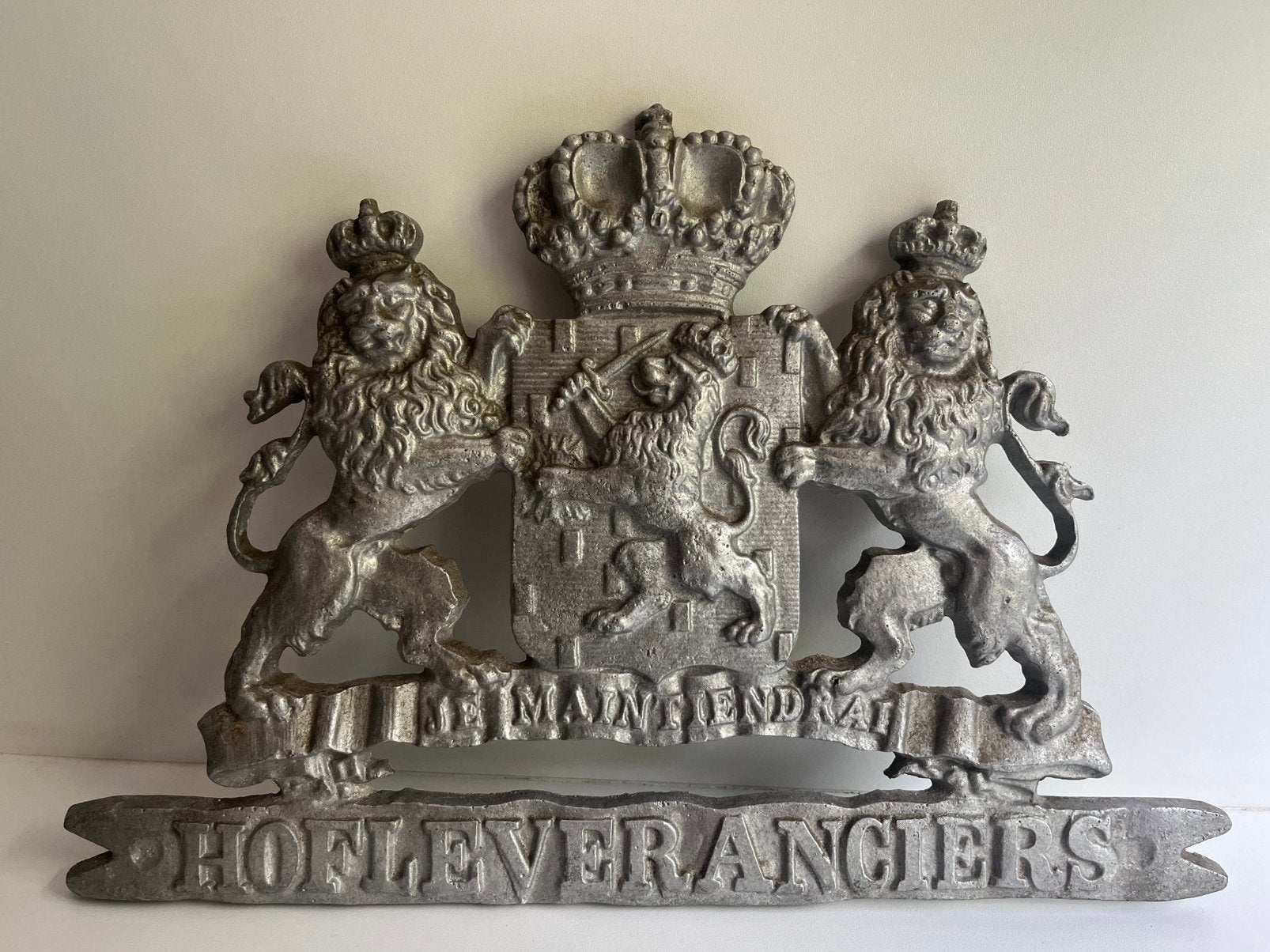Wandbord Hofleveranciers, Ophalen of Verzenden, Zo goed als nieuw, Servies