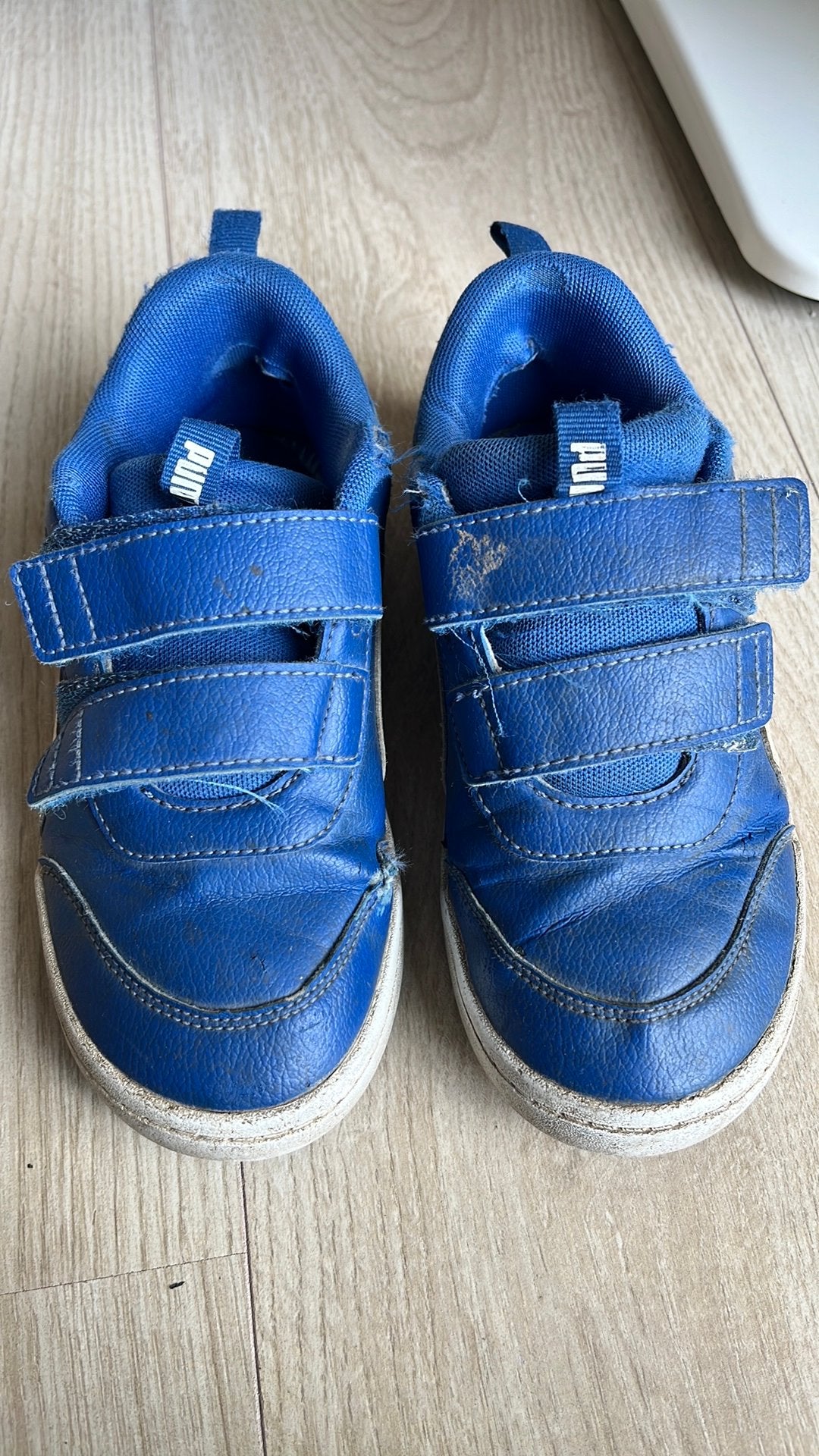 Puma sneakers maat 32, Kinderen en Baby's, Kinderkleding | Schoenen en Sokken, Ophalen, Gebruikt, Jongen of Meisje, Schoenen