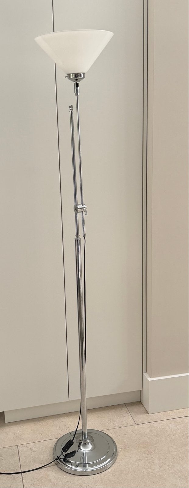 Verstelbare staande lamp met witte kap, Ophalen, Gebruikt, E27 (groot), Metaal