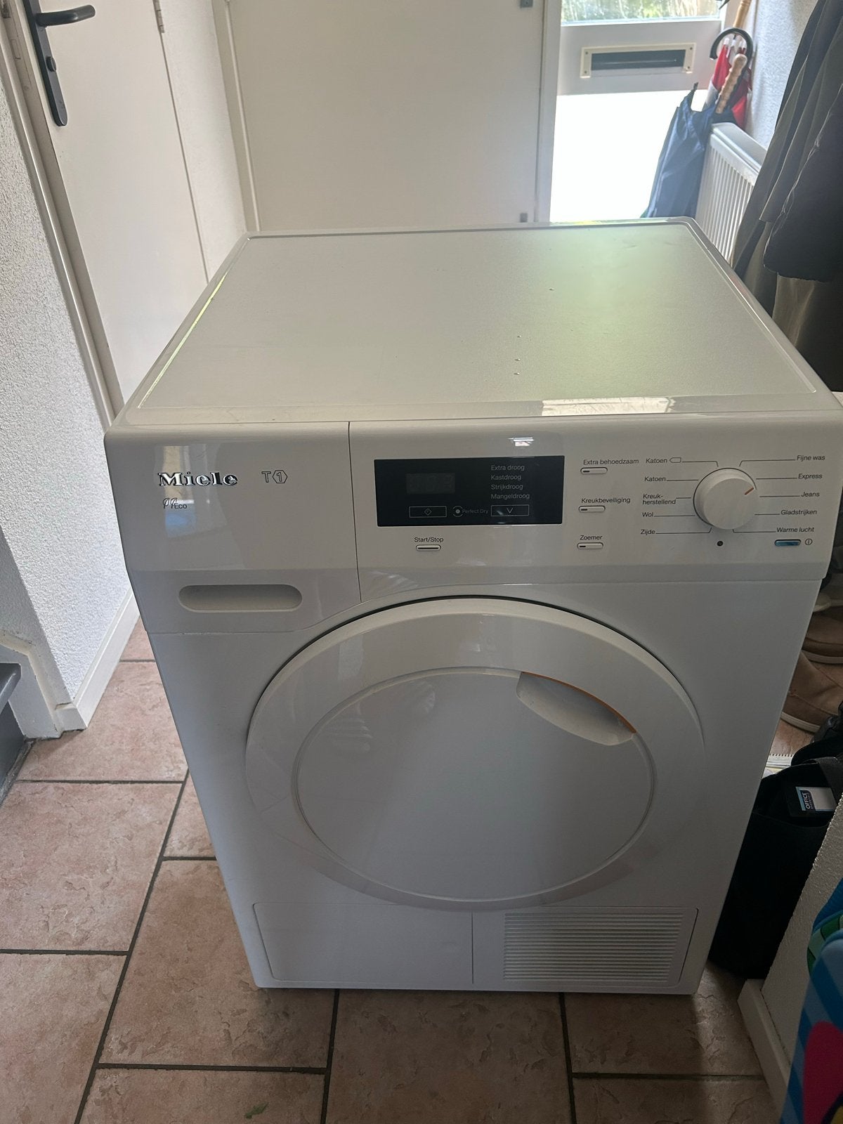 Miele T1 Eco Condensdroger - Zo goed als nieuw, Witgoed en Apparatuur, Wasdrogers, Ophalen, 6 tot 8 kg, Zo goed als nieuw, Voorlader