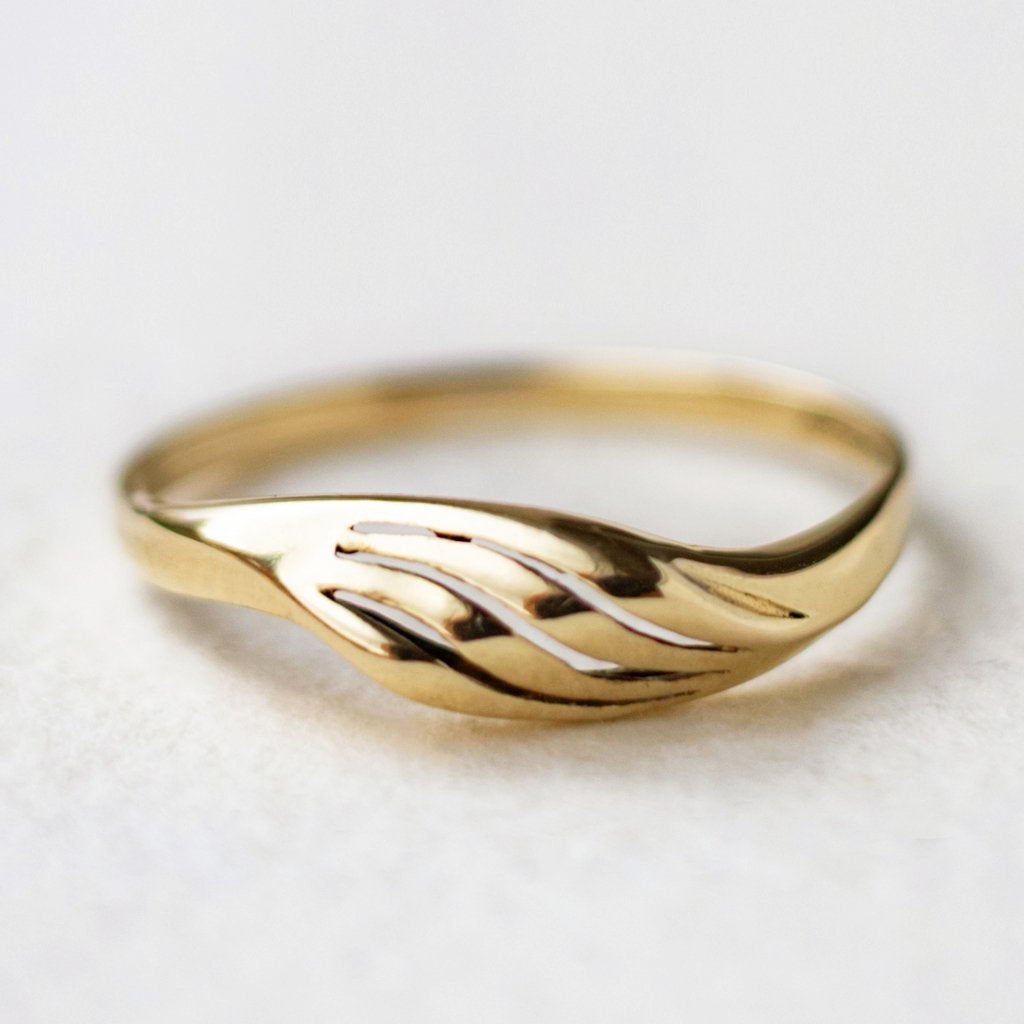 Vintage 9K gouden twist ring - maat 18, Sieraden, Tassen en Uiterlijk, Ringen, 18 tot 19, Ophalen of Verzenden, Zo goed als nieuw