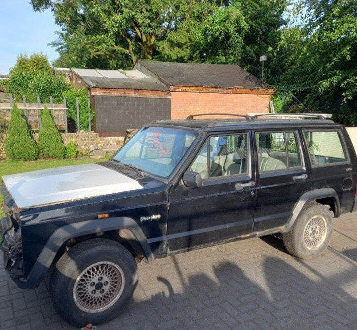 Jeep cherokee 93 2.5 liter koppakkinglek duitse papieren, Ophalen