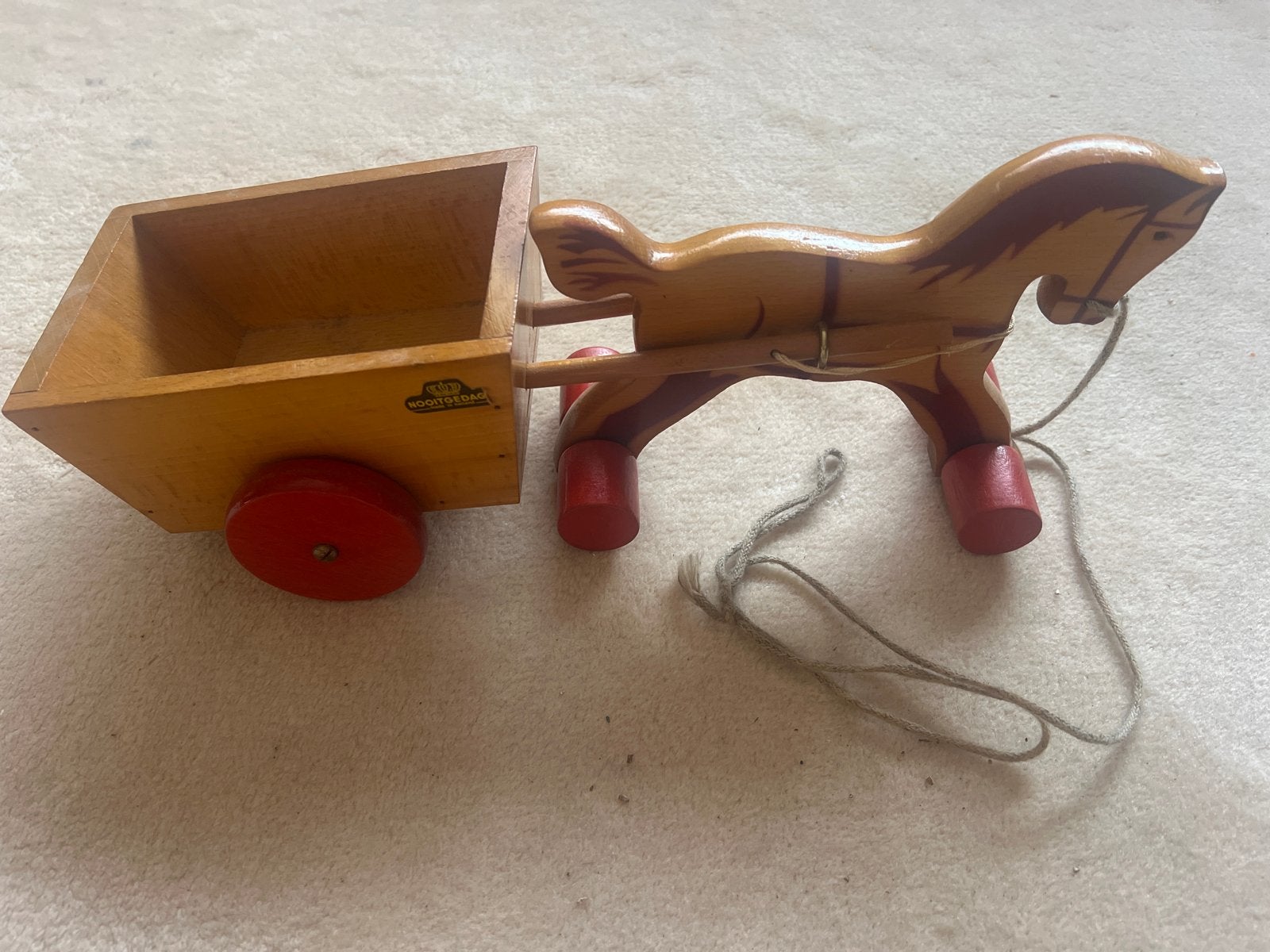 Vintage Nooitgedagt Houten Paard met Kar Kinderspeelgoed, Ophalen, Gebruikt, Duw- of Trekspeelgoed