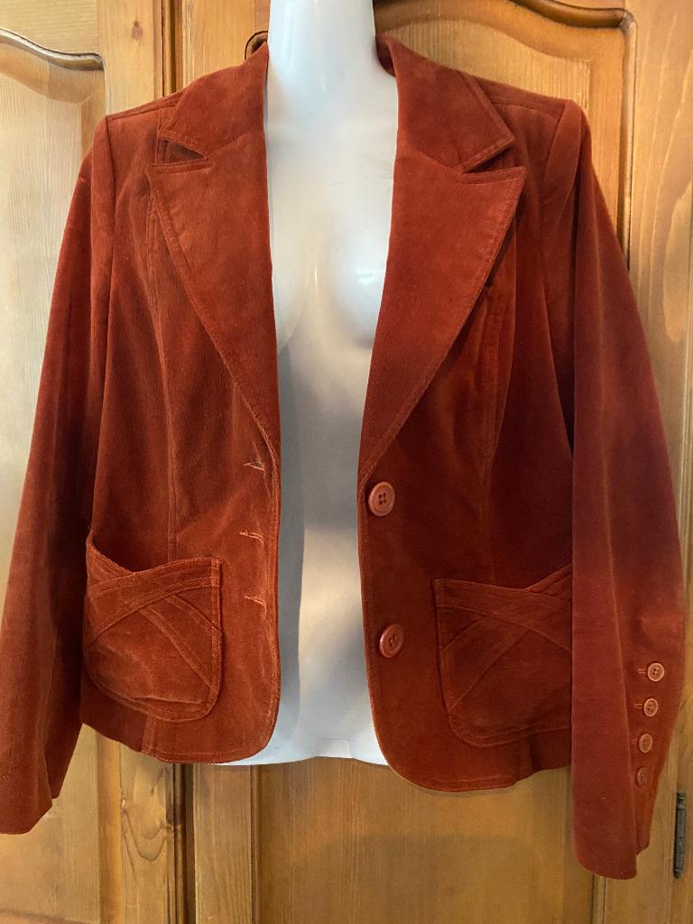 Mooi velours jasje in brique kleur M, Kleding | Dames, Maat 38/40 (M), Overige kleuren, Ophalen of Verzenden, Zo goed als nieuw