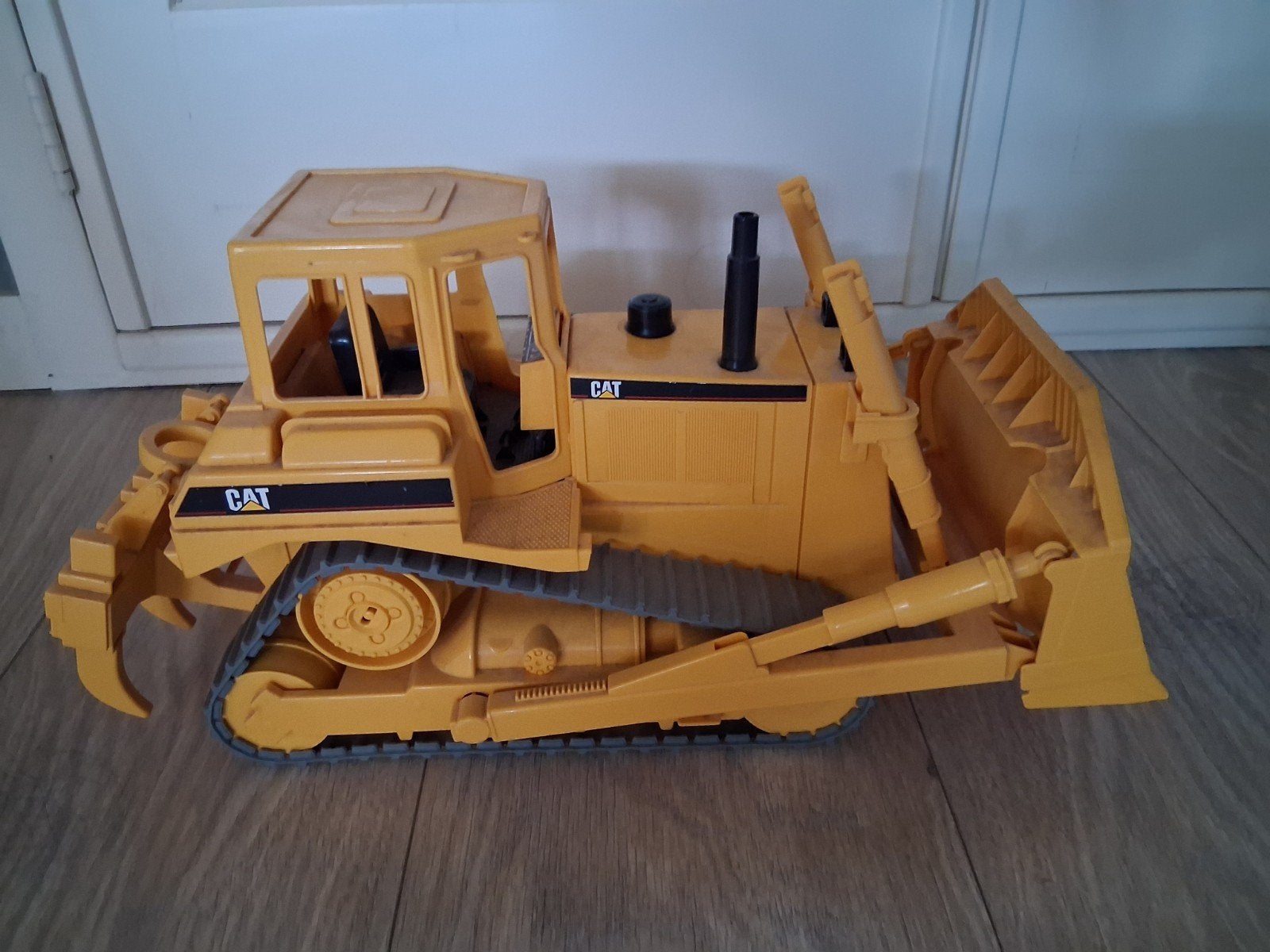 Bruder auto caterpillar, Ophalen, Zo goed als nieuw