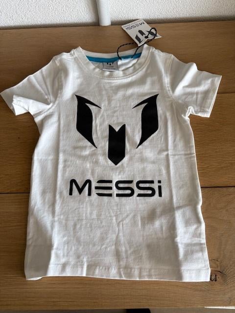 Vingino nieuw shirtje Messi maat 104, Kinderen en Baby's, Kinderkleding | Maat 104, Meisje, Nieuw, Ophalen of Verzenden, Vingino