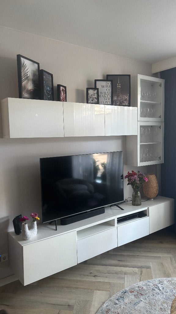 Ikea TV wandmeubel/ tv-kast, Ophalen, Gebruikt, 200 cm of meer, Minder dan 25 cm