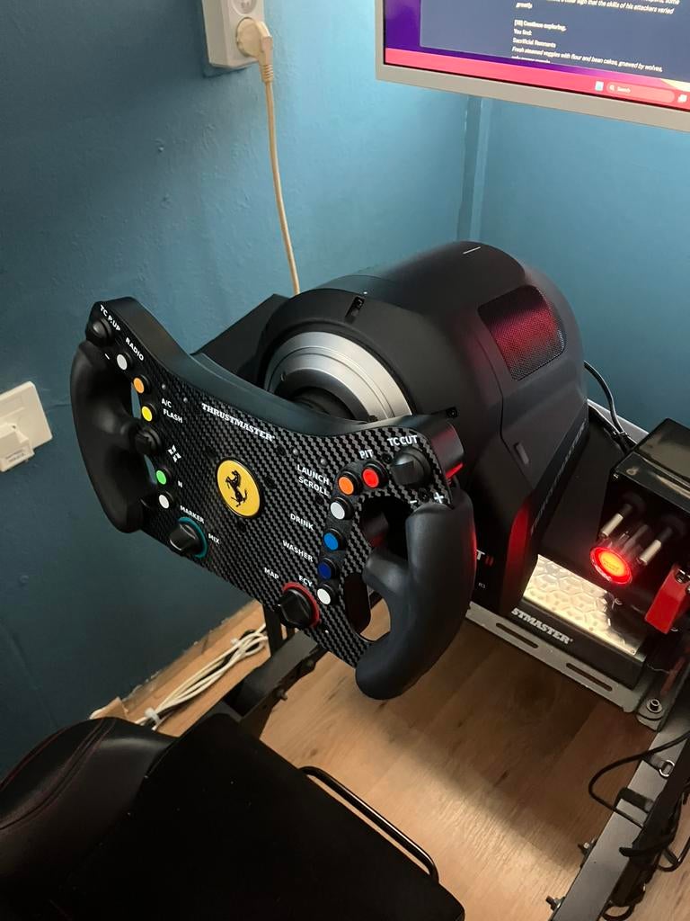 Thrustmaster T-GT 2 base met 2 sturen, Ophalen of Verzenden, Zo goed als nieuw