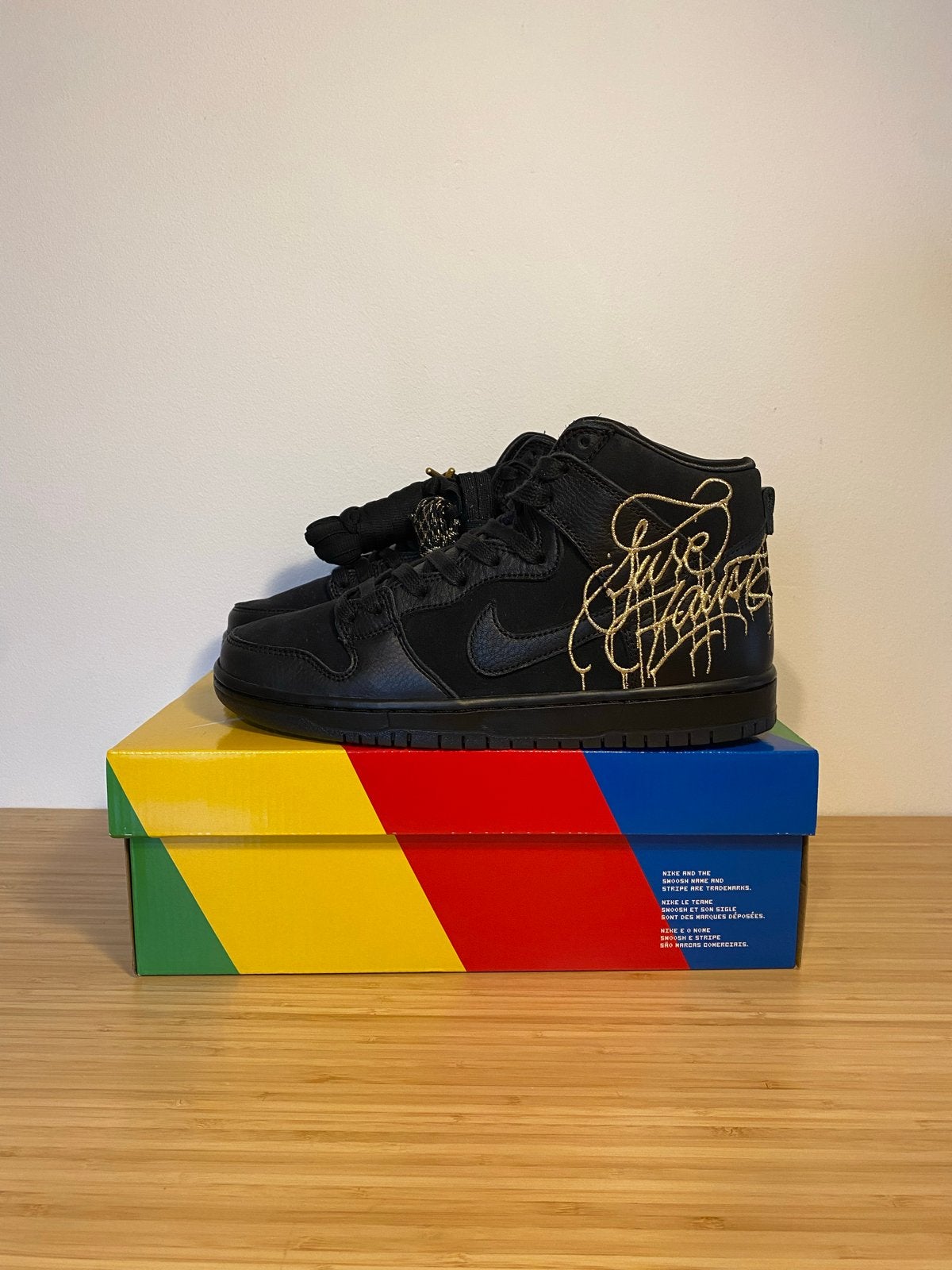 Nike SB Dunk High Pro QS Faust Zwart Goud - Maat 43, Zwart, Nieuw, Ophalen of Verzenden, Sneakers of Gympen