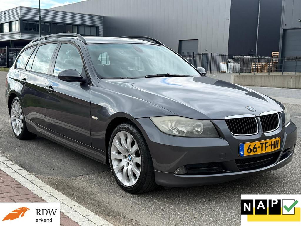BMW 3-serie Touring 320i Executive/AIRCO/PARKS/INRUILKOOPJE, Auto's, BMW, Achterwielaandrijving, 4 cilinders, 150 pk, Handgeschakeld