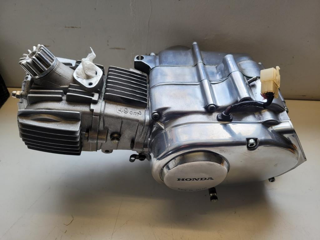 Honda monkey blok, Ophalen, Gereviseerd