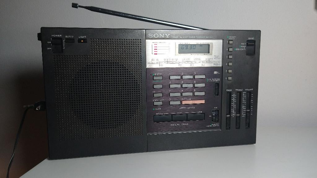 Sony ICF 2001 Wereldontvanger FM/AM PLL Synthesized Receiver, Audio, Tv en Foto, Radio's, Ophalen, Gebruikt, Wereldontvanger
