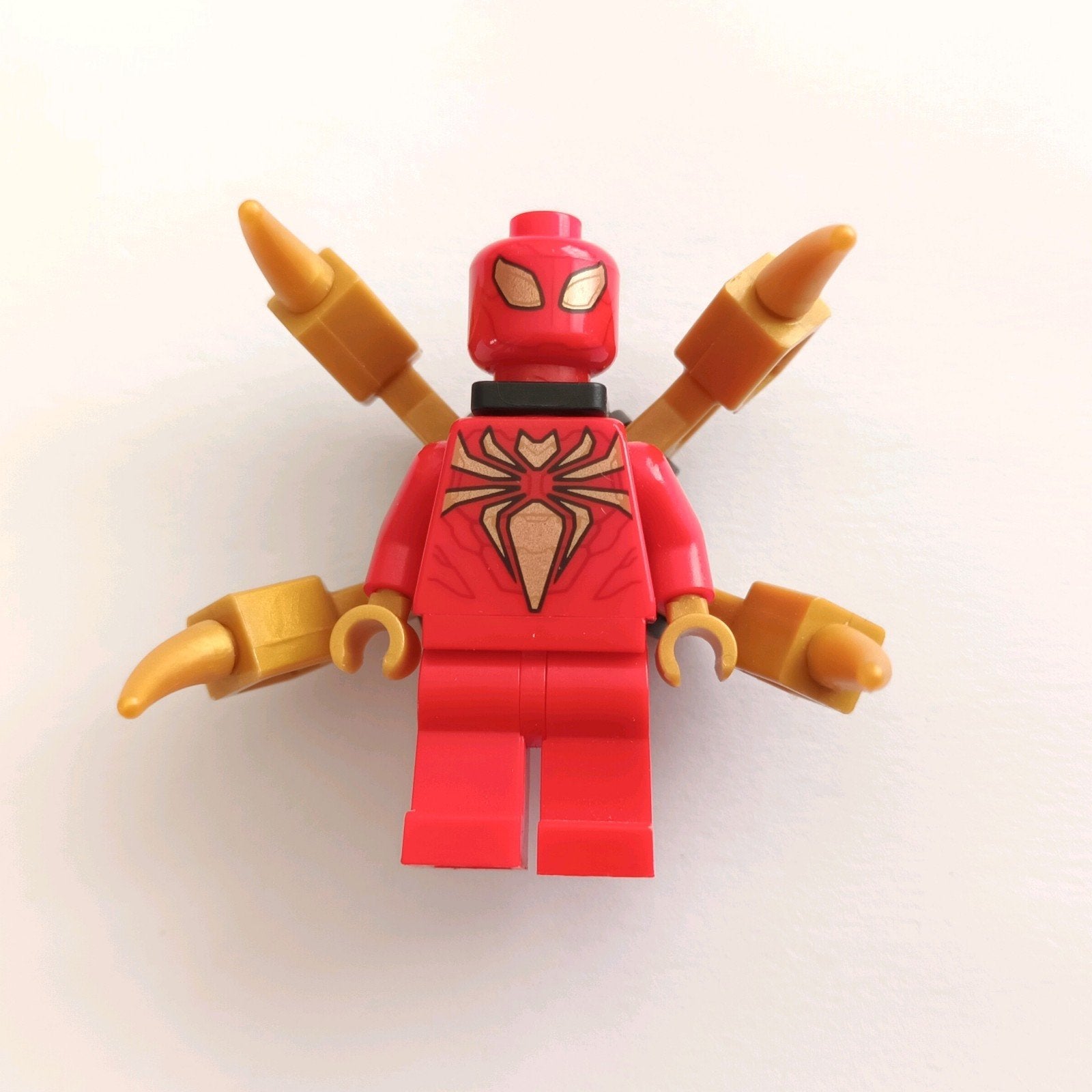 lego Iron spider spiderman superhelden superhelden minifigs, Ophalen of Verzenden, Zo goed als nieuw