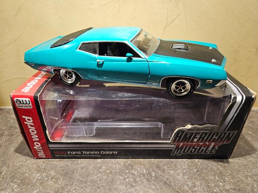 Ford Torino Cobra van Autoworld, Hobby en Vrije tijd, Modelauto's | 1:18, Ophalen of Verzenden