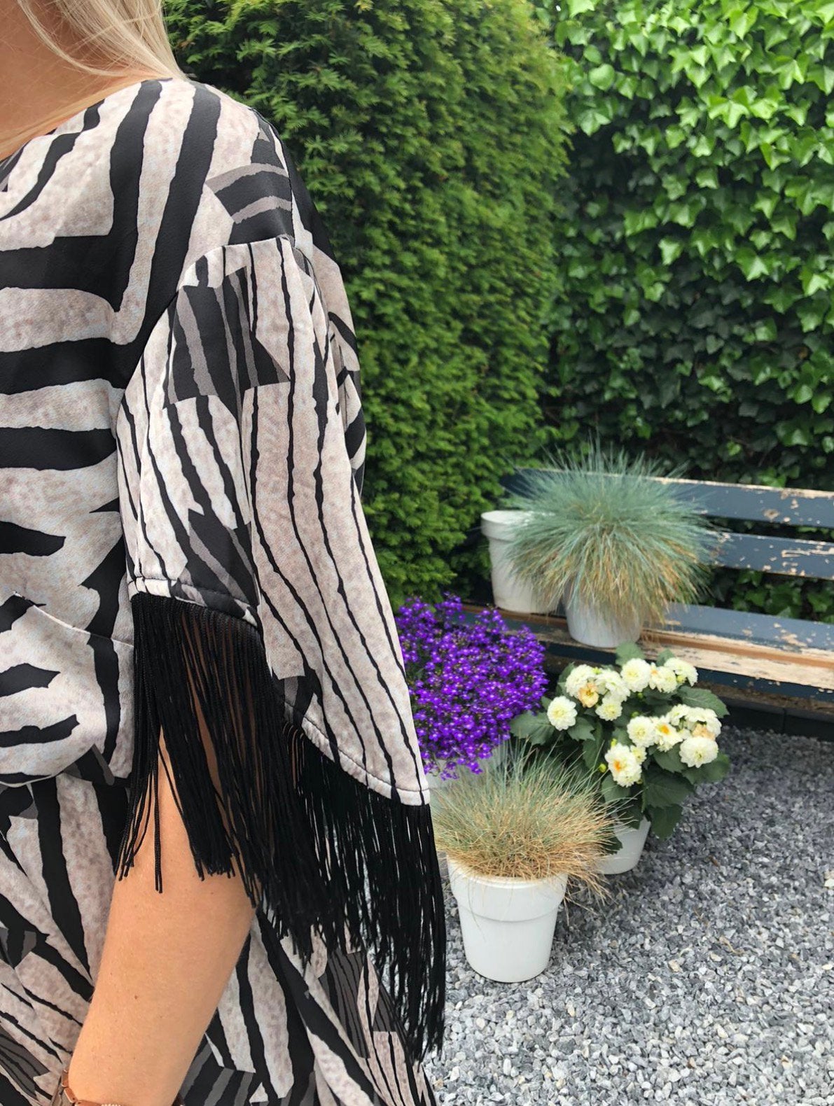 RELISH one shoulder jurk XS en M, Kleding | Dames, Jurken, Italie, -, Verzenden, Nieuw