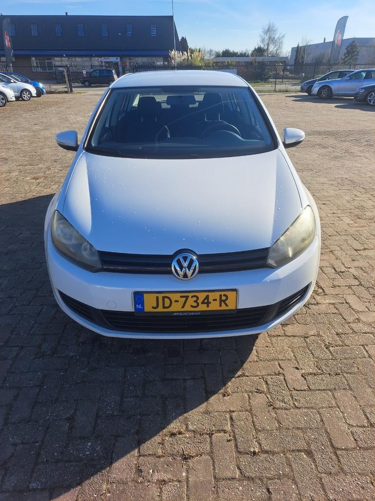 Te koop aangeboden golf 6  1.4  bouwjaar 2009 AIRCO, Auto's, Wit, Bedrijf, Handgeschakeld, Onderhoudsboekje