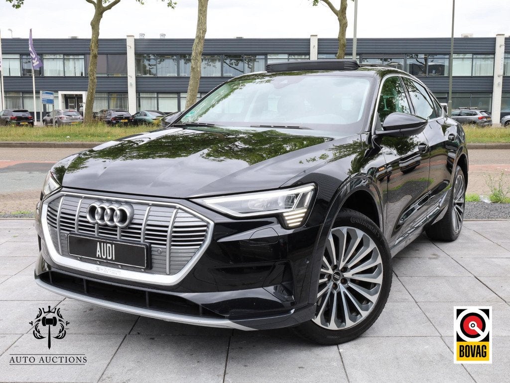 Audi e-tron Sportback 50 quattro 313PK | SOH 100% | Panodak, Auto's, Audi, Automaat, Stof, Gebruikt, 71 kWh