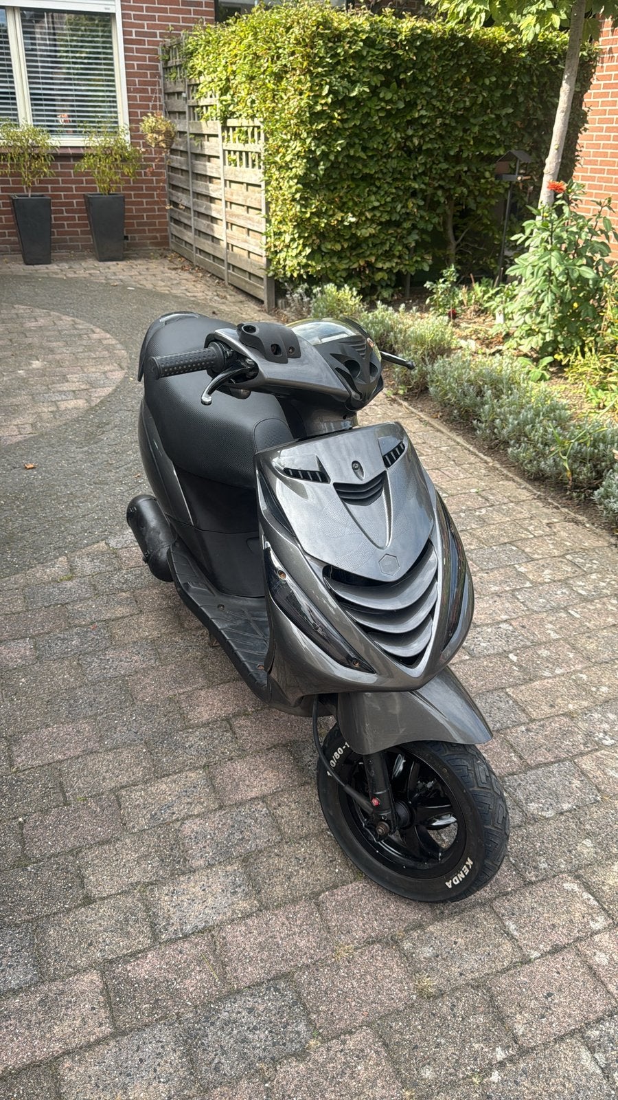 !!OPKNAPPER!! Piaggio zip 50cc 4T (eventueel teruil), Fietsen en Brommers, Ophalen, Maximaal 45 km/u, Zip, Zo goed als nieuw