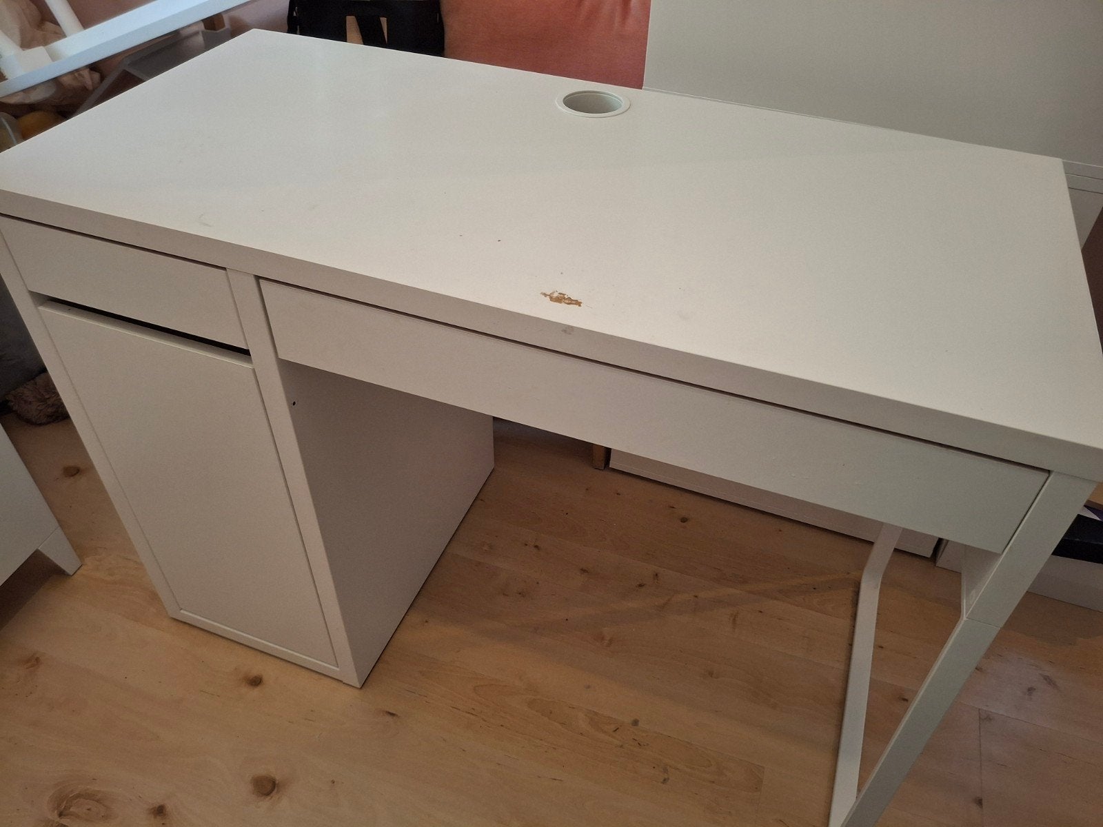(Kinder)bureau Micke Ikea, Ophalen, 105 cm, Gebruikt, Scandinavisch