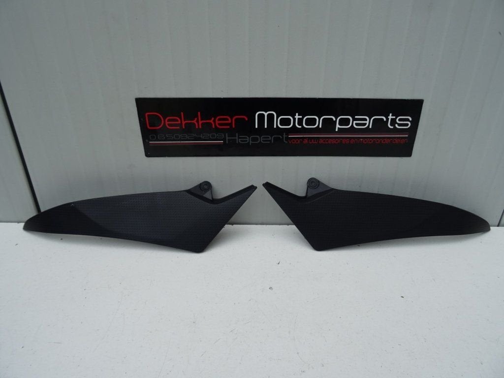 Tankkapjes / 2x Tankkap Yamaha YZF R1 2004-2005-2006 RN12, Gebruikt, -, -, Ophalen of Verzenden
