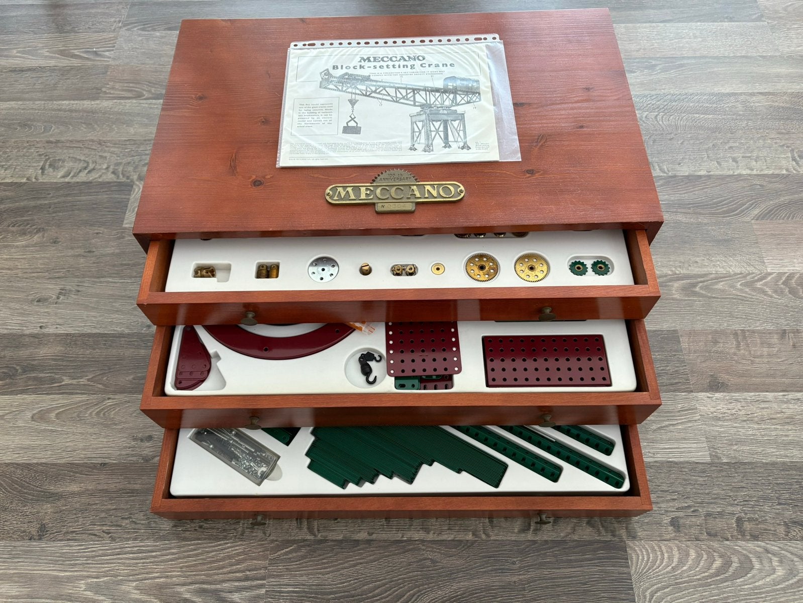 limited edition Block-setting Crane set: 030100 incl. motor., Hobby en Vrije tijd, Ophalen, Zo goed als nieuw