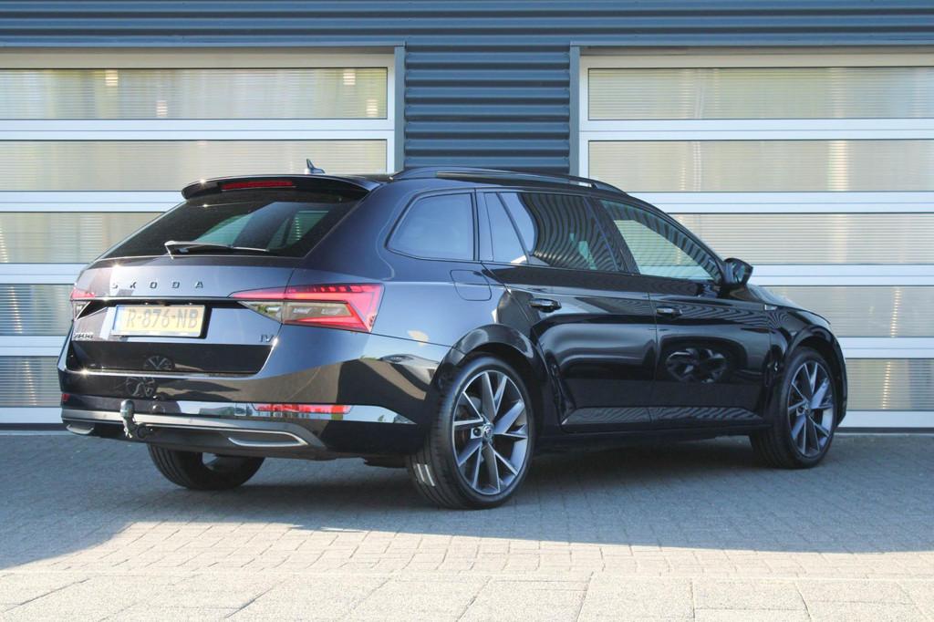 Skoda Superb Combi 1.4 TSI 218pk PHEV iV Sportline Business, Auto's, Skoda, 12 maanden, 77 km/l, Gebruikt, Alcantara