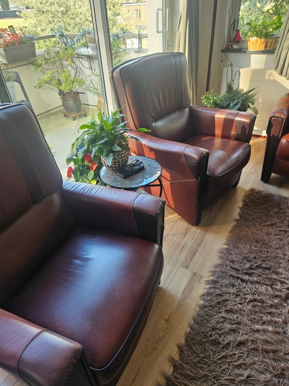 Leren bank en 2 fauteuils - 5 jaar oud, Huis en Inrichting, Ophalen, Zo goed als nieuw, Tweepersoons, Leer