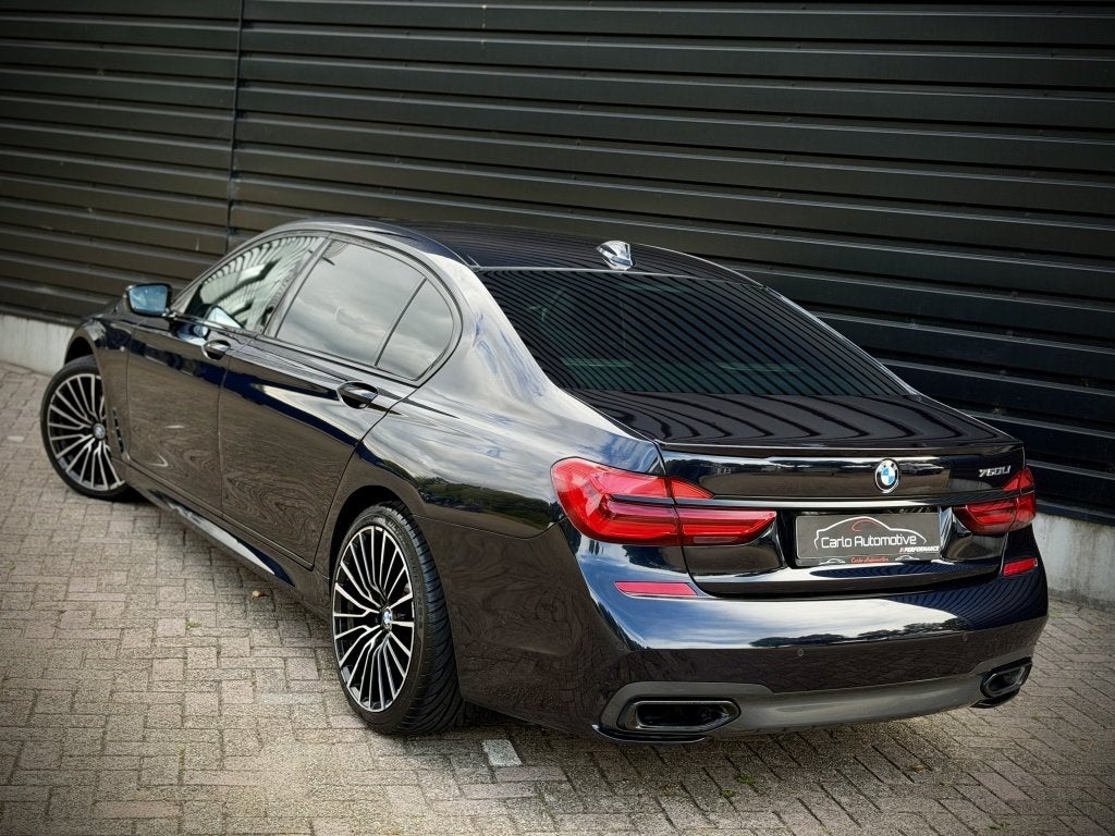BMW 7 Serie 750Li xDrive LANG VIP|DAK|LASER|3X TV|MASSAGE VO, Auto's, Automaat, Gebruikt, Zwart, Leder