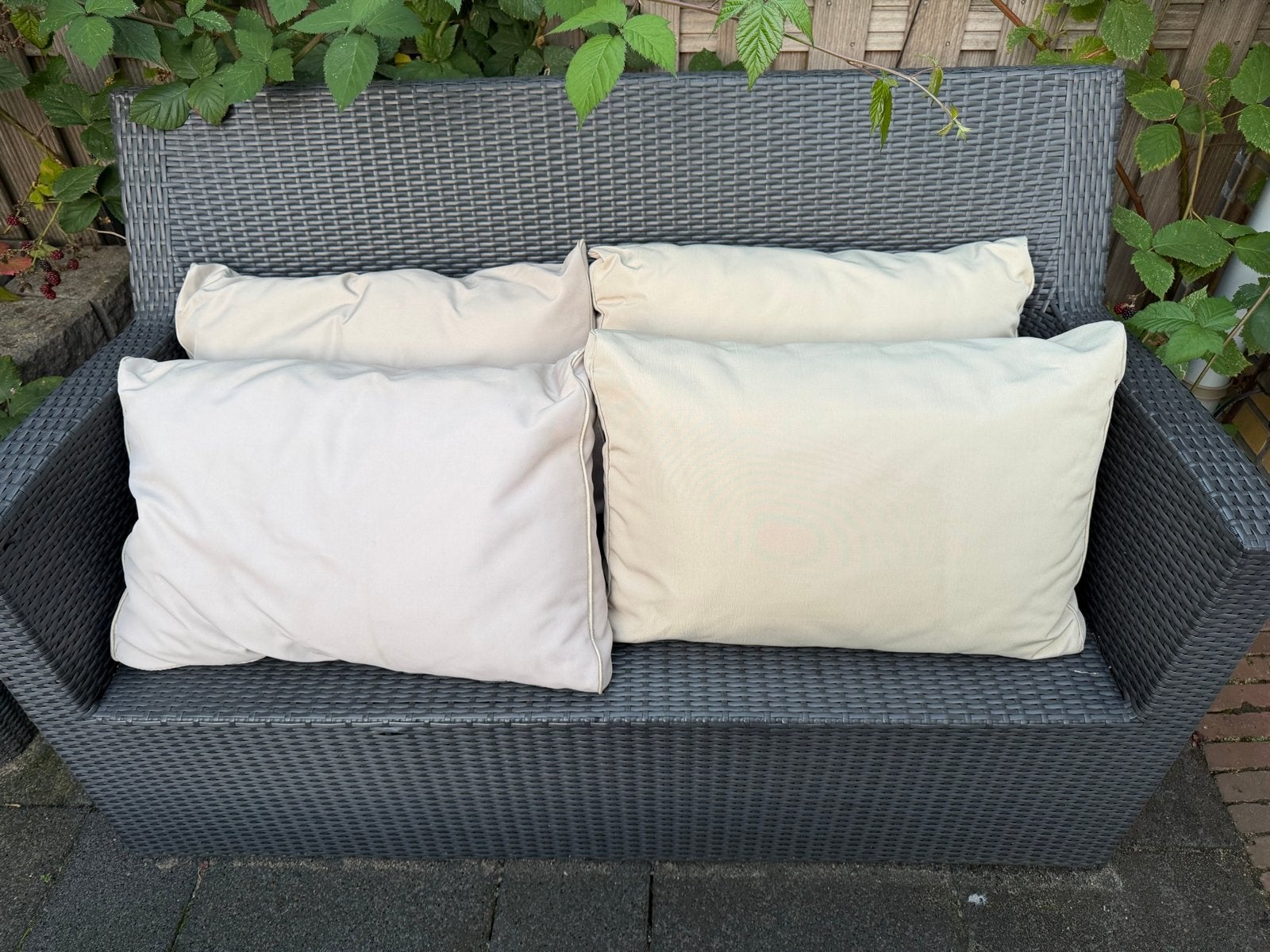 4 Loungekussens voor in de rug - Zo goed als nieuw, Beige, Ophalen of Verzenden, Zo goed als nieuw, Loungekussen