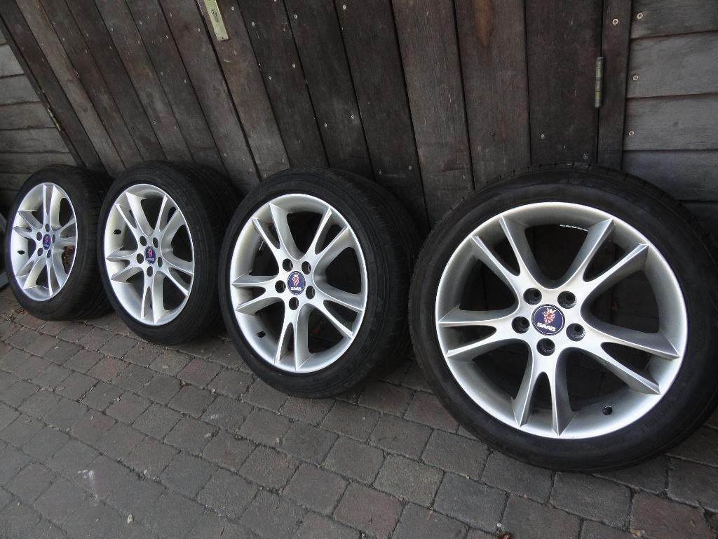 Saab 9-3,9-5 alu velgen origineel met zomerbanden 17 inch, Auto-onderdelen, Ophalen, Gebruikt, Banden en Velgen, 17 inch