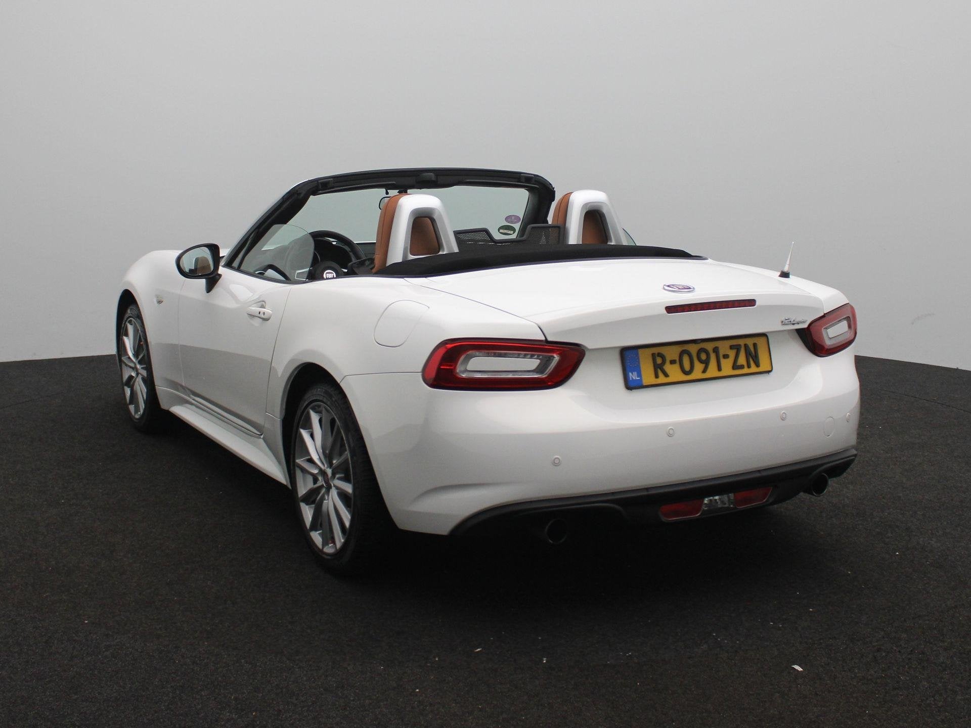 Fiat 124 Spider 1.4 MultiAir Turbo Lusso | Climate control |, Auto's, Fiat, Automaat, 12 maanden, Gebruikt, Euro 6