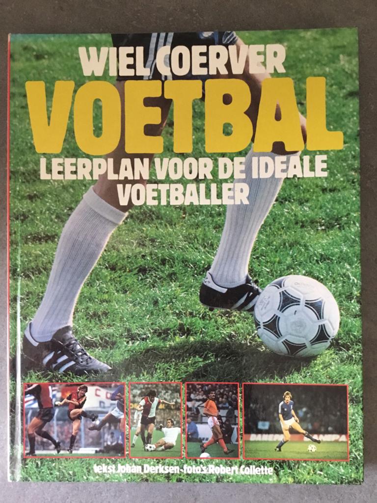 2x Wiel Coerver voetbalboeken, Boeken, Ophalen of Verzenden, Zo goed als nieuw, Balsport