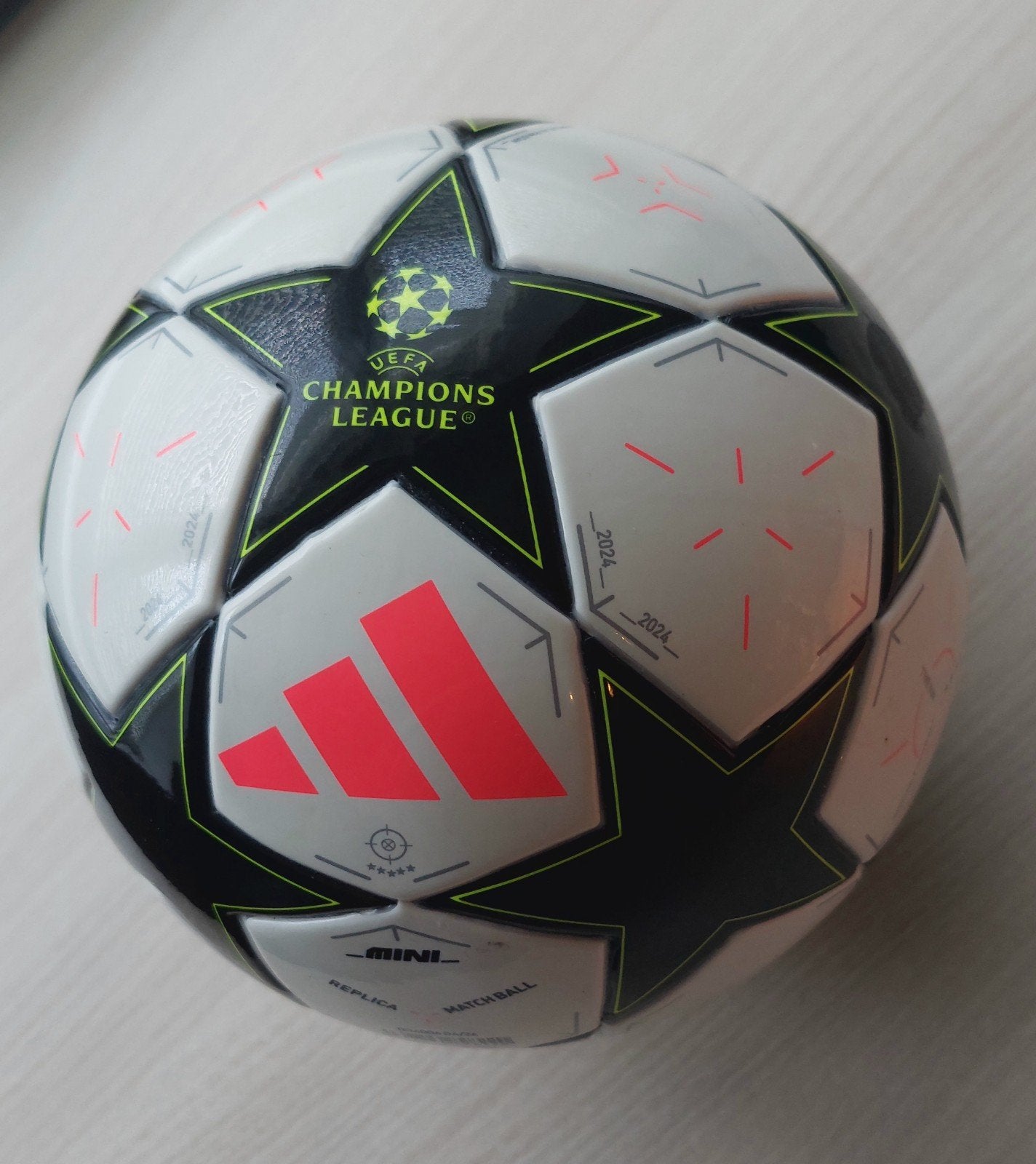 Champions league mini voetbal, Ophalen of Verzenden, Zo goed als nieuw, Bal