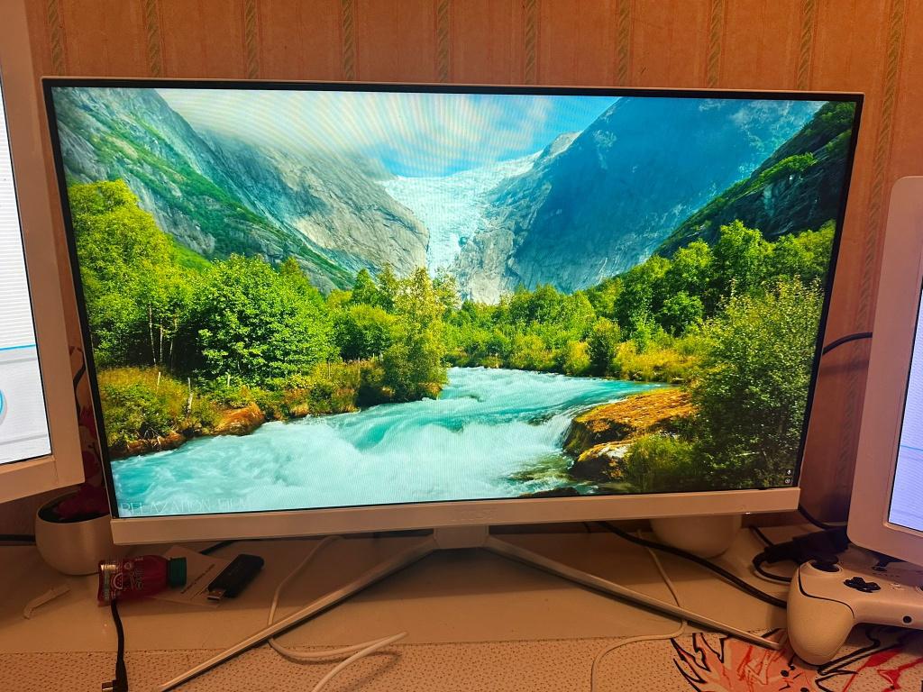MSI Optix G241 144HZ Gaming Monitor, Computers en Software, Monitoren, Gebruikt, IPS, Kantelbaar, 101 t/m 150 Hz