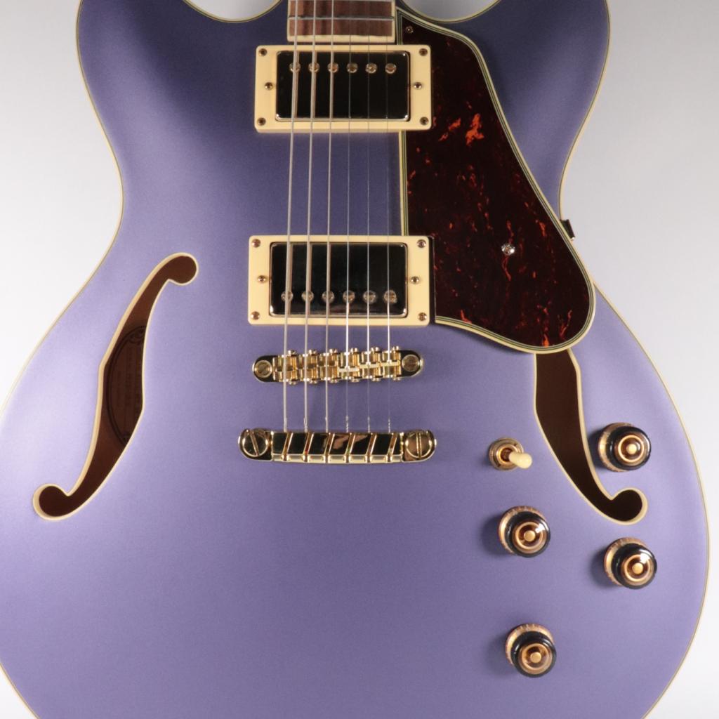 Ibanez AS73G Metallic Purple Flat Elektrische Gitaar, Ibanez, Gebruikt, Support@ibanez.com, 1-3, Kanda Surugadai 2-chome
Chiyoda, Tokyo 101-8310
Japan