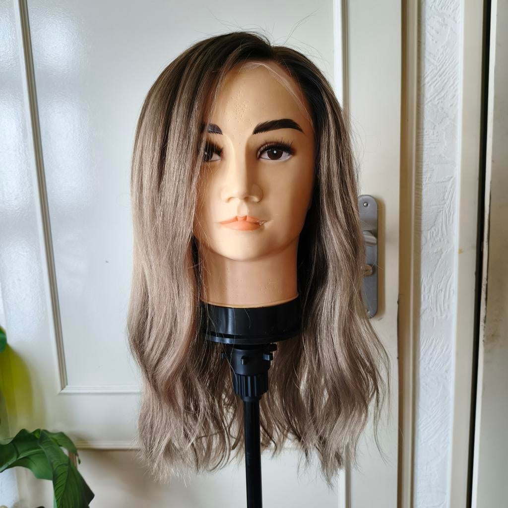 Full lace echt haar haarwerk. Nieuw 22 inch, Ophalen of Verzenden, Nieuw, Pruik of Haarverlenging