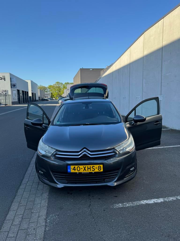 Citroën C4 1.6 VTI Berline 2012 Grijs, Voorwielaandrijving, 1550 kg, 4 cilinders, Origineel Nederlands