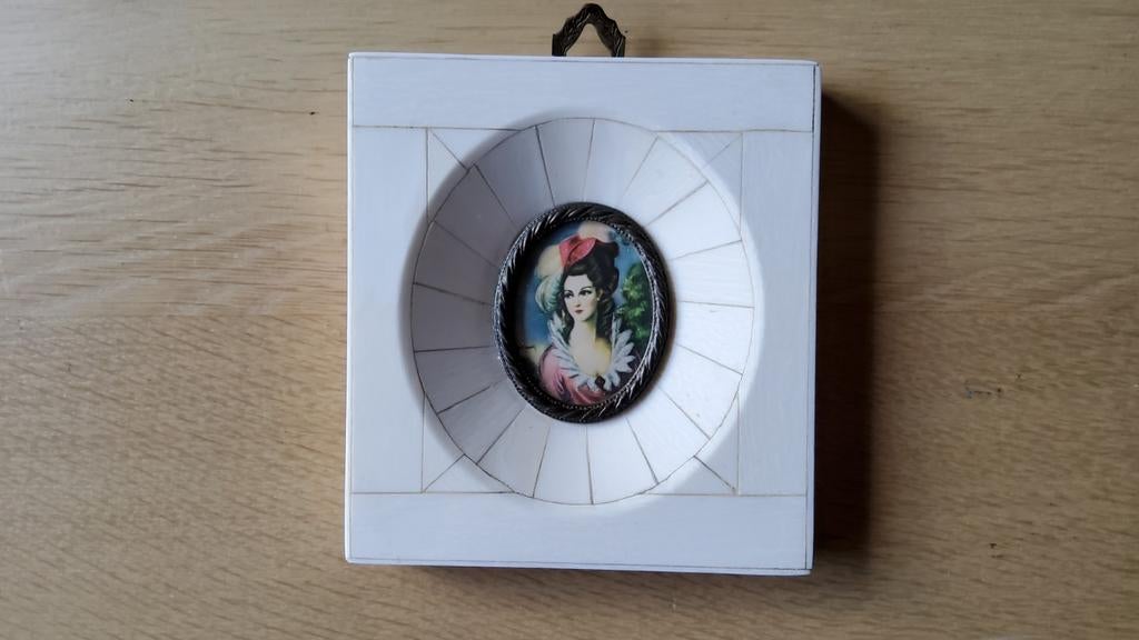 Antiek miniatuur portret gesigneerd geschilderd schilderij., Ophalen of Verzenden