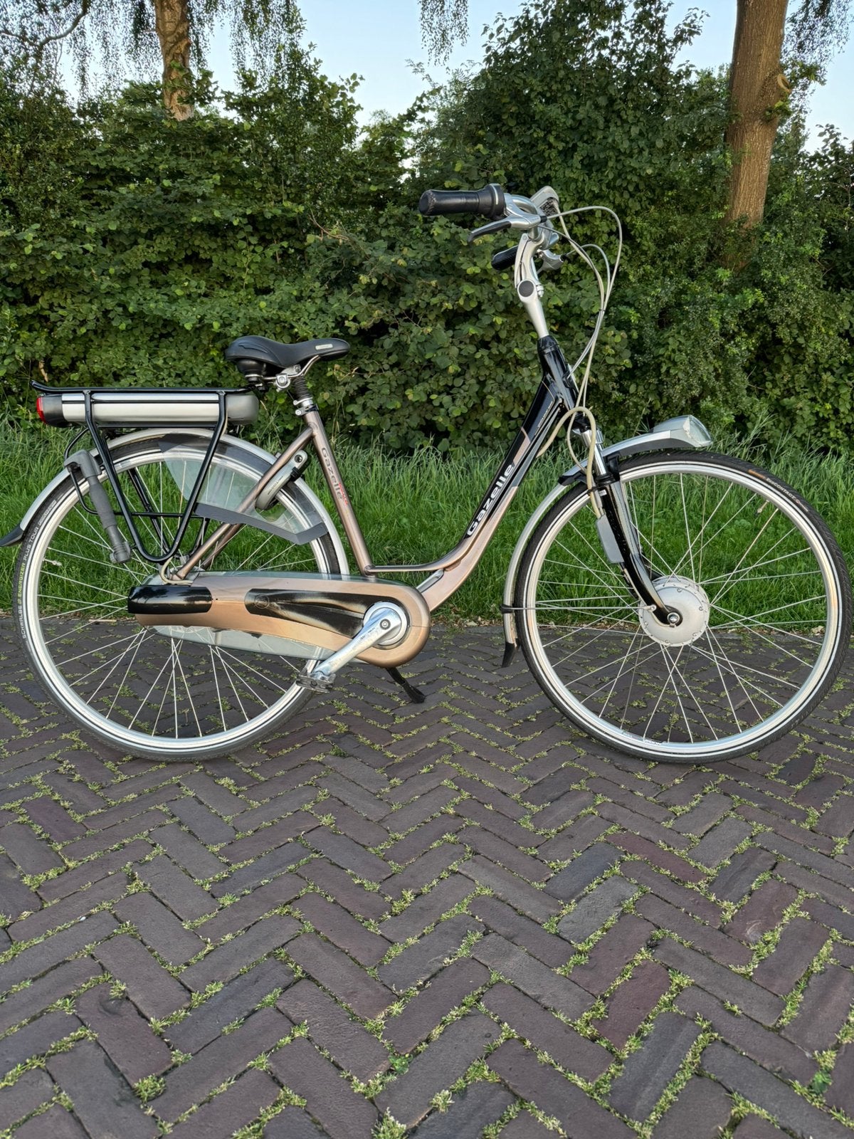 Gazelle innergy Elektrische fiets Dames fiets ZGAN Lage km, Ophalen, Zo goed als nieuw, 47 tot 51 cm, 50 km per accu of meer