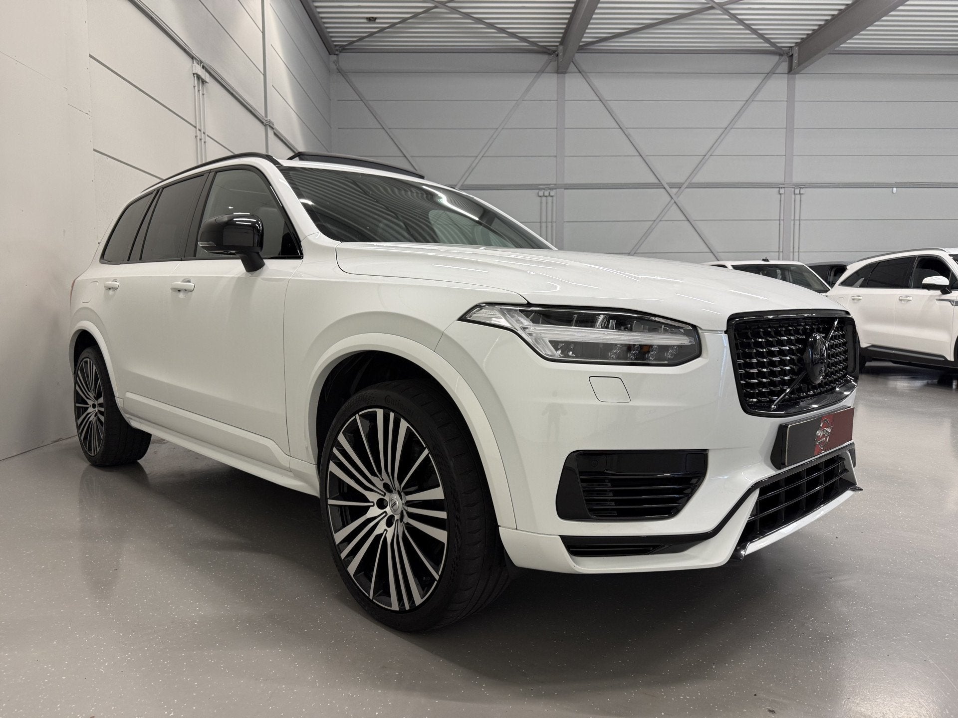 Foto 5 van Volvo XC90 T8 Recharge AWD R-Design PANO/TREKHAAK/SOH 93,7%/