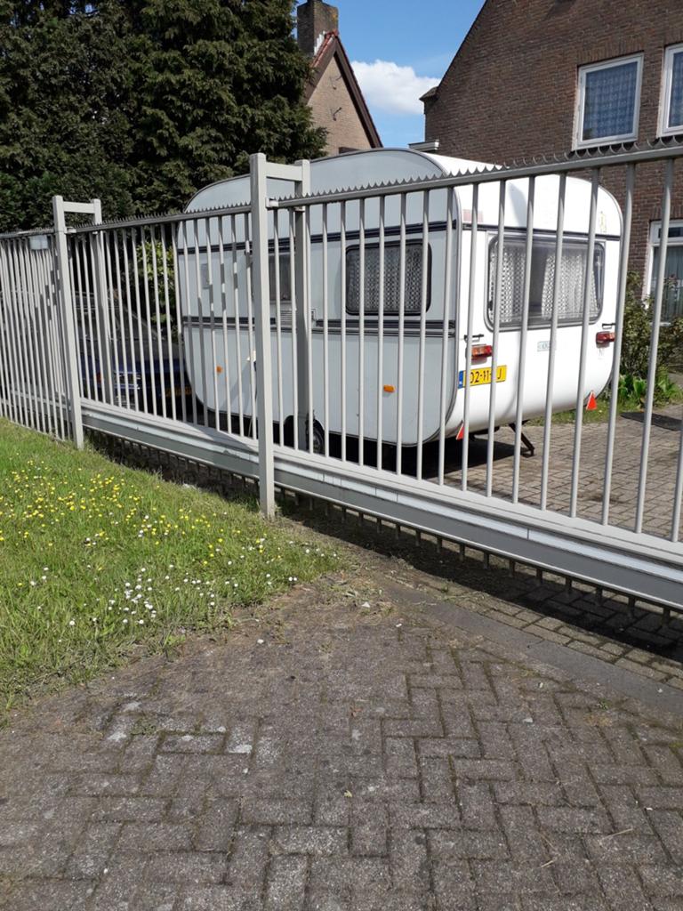 Knaus toer caravan, Caravans en Kamperen, Caravans, Tot en met 3, Particulier, Knaus, Koelkast
