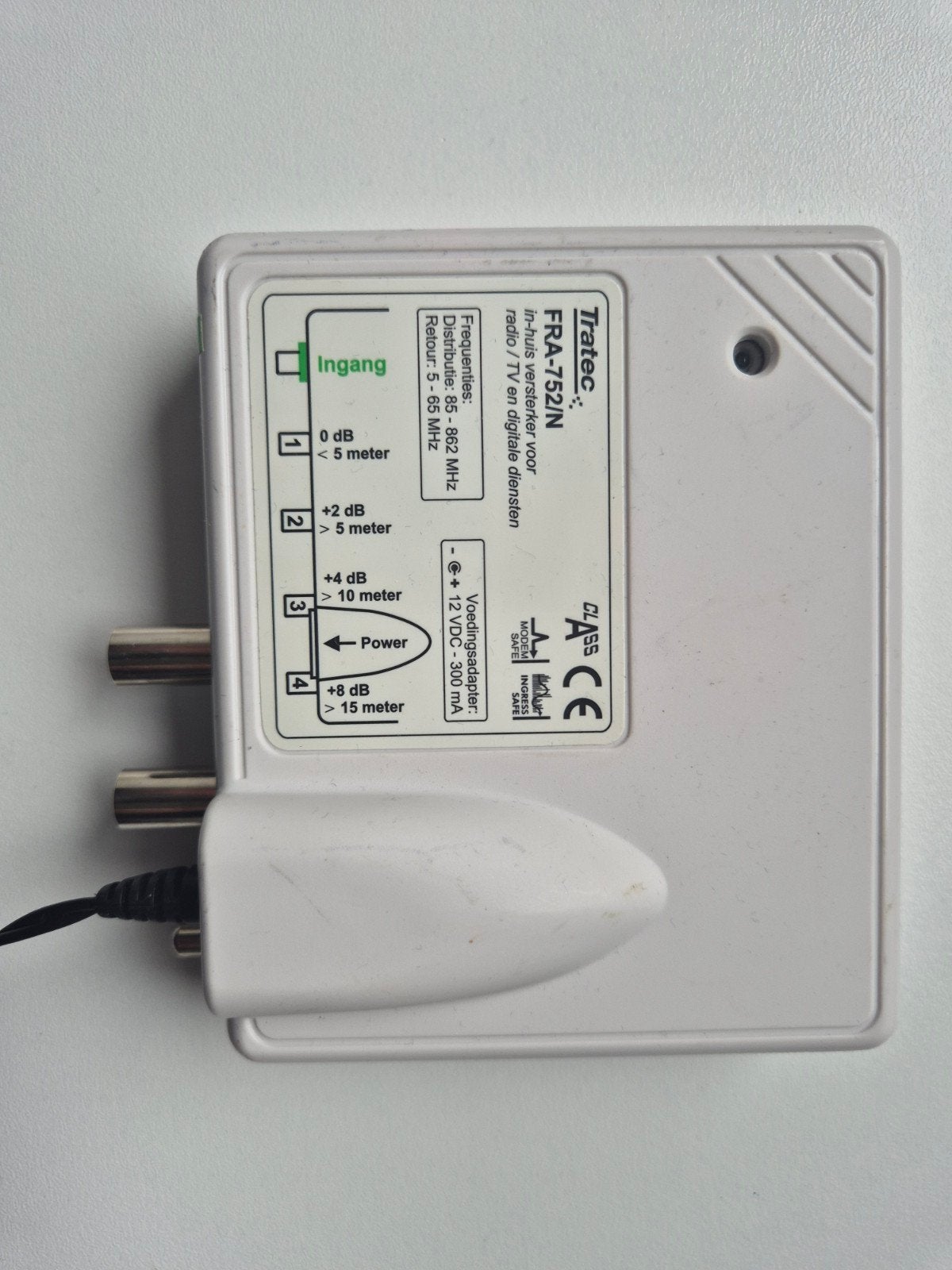 Tratec FRA-752/N Signaalversterker voor Radio/TV en Digital, Audio, Tv en Foto, Audiokabels en Televisiekabels, Zo goed als nieuw