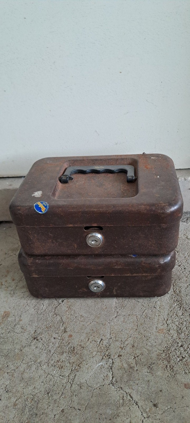 geldkistje kistje vintage, Verzamelen, Spaarpotten, Ophalen, Gebruikt, Metaal of Blik