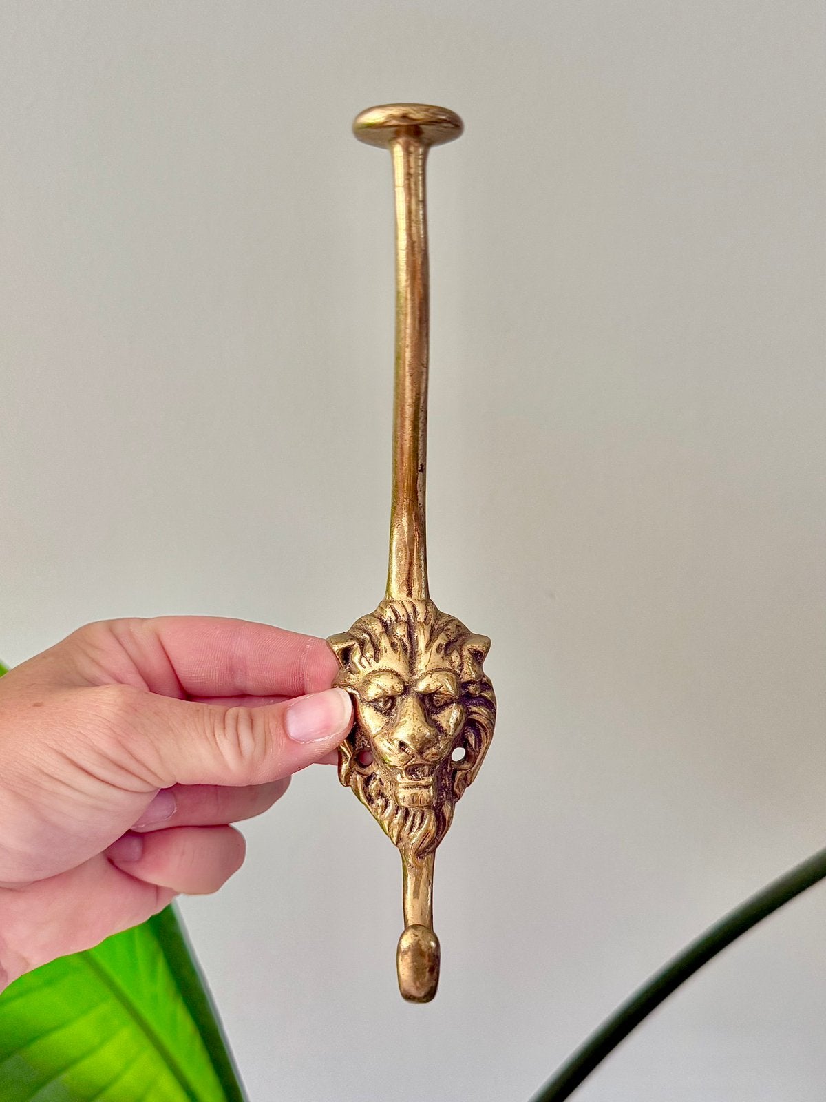 Vintage messing haak wandhaak kapstokhaak leeuw, Ophalen of Verzenden, Gebruikt, Wandhaken