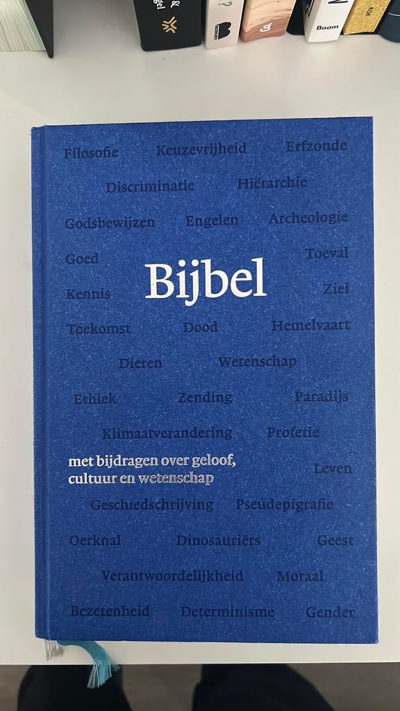 Bijbel met bijdragen over geloof, cultuur en wetenschap, Ophalen of Verzenden