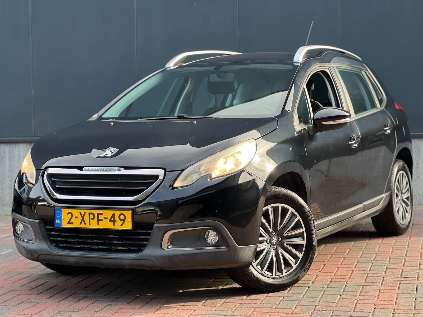 Peugeot 2008 1.2 PureTech Active * Navi * AUT * Cruise * LED, Auto's, 450 kg, Euro 6, 1199 cc, 82 pk
