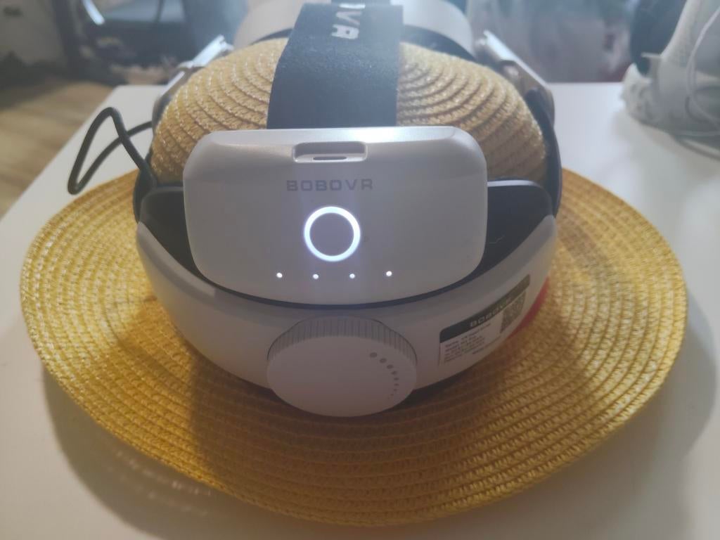 Quest 2 256GB met Bobo VR M3 Pro en accessoires, Spelcomputers en Games, Virtual Reality, Ophalen, Gebruikt, Overige platformen